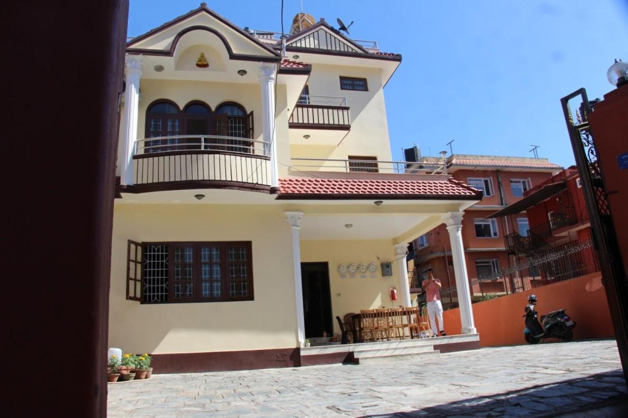 Cozy Home Jawlakhel Esterno foto